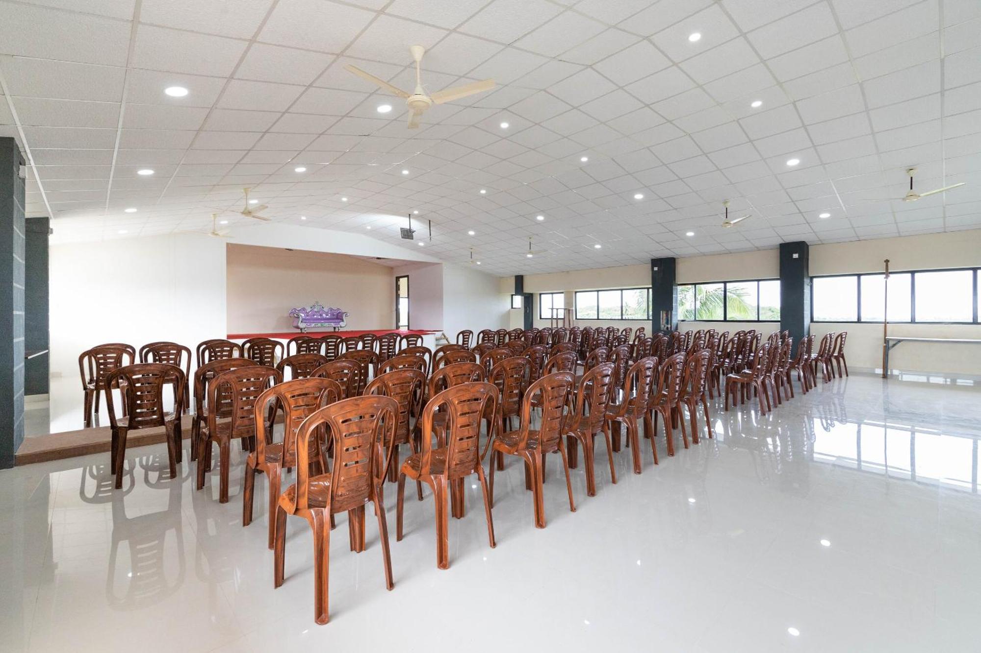 Super Collection O Nirvikalpa Hotel Ullal Bagian luar foto